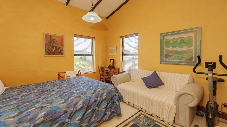 5 Bedroom Property for Sale in Agulhas Western Cape